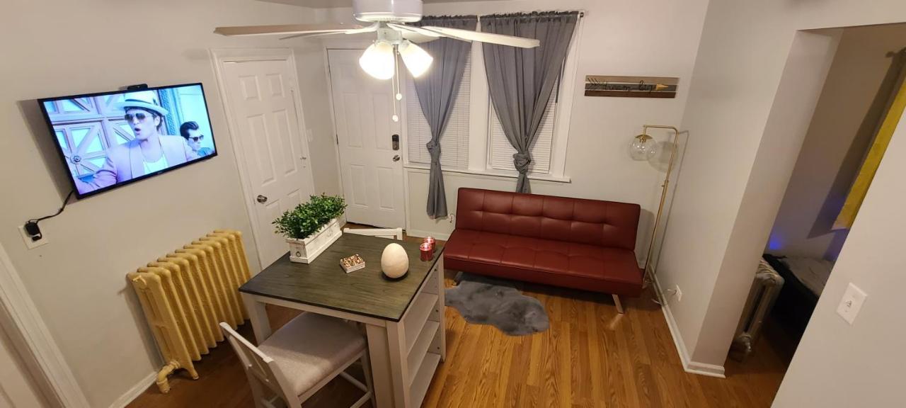 שיקגו Cozy 1 Bedroom, 1 Min From Irving Park Blue Line, Free Parking מראה חיצוני תמונה