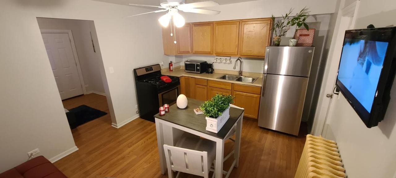 שיקגו Cozy 1 Bedroom, 1 Min From Irving Park Blue Line, Free Parking מראה חיצוני תמונה